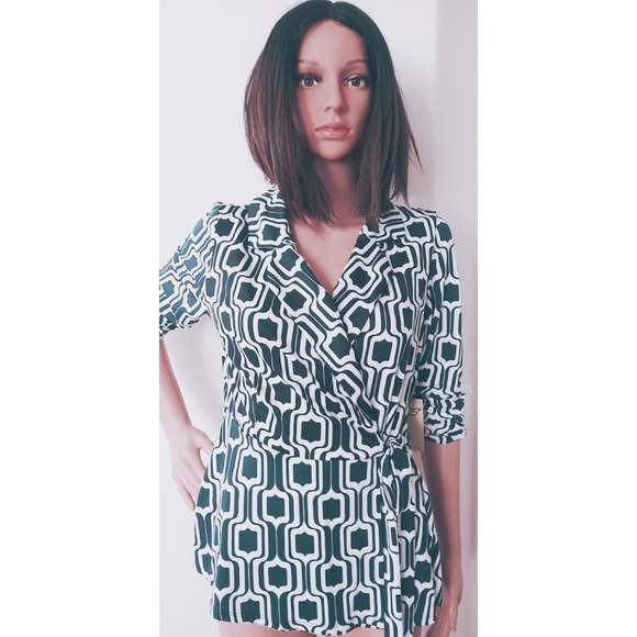 SALE 4 FOR $20 NWOT Per Seption Concept faux wrap TOP - Picture 3 of 4